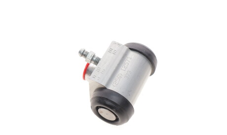 Фото 2 - Рабочий тормозной цилиндр BOSCH 0 986 475 951 (0986475951)