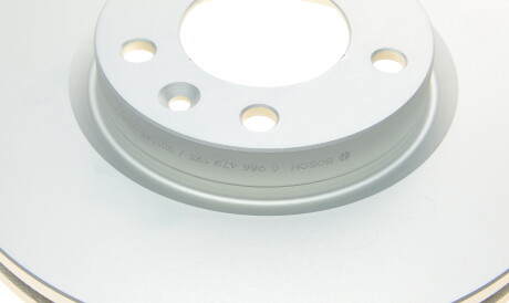 Фото 3 - Гальмівний диск BOSCH 0 986 479 193 (0986479193)