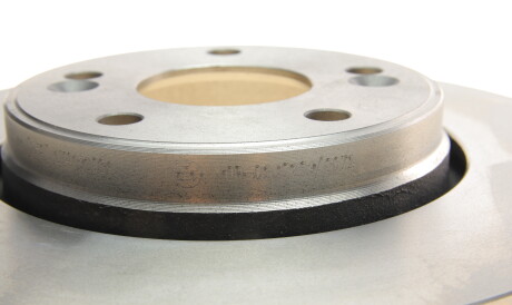 Фото 3 - Тормозной диск BOSCH 0 986 479 743 (0986479743)