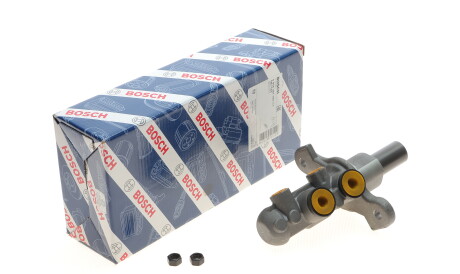 Фото 2 - Головний гальмівний циліндр BOSCH 0986481184