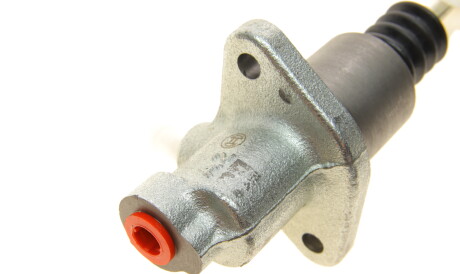 Фото 2 - Главный цилиндр сцепления BOSCH 0 986 486 041 (0986486041)