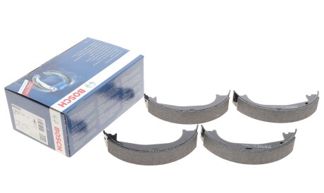 Фото 2 - Тормозные колодки BOSCH 0 986 487 520 (0986487520)