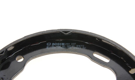 Фото 3 - Гальмівні колодки BOSCH 0 986 487 609 (0986487609)