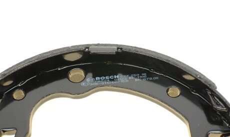 Фото 3 - Гальмівні колодки BOSCH 0 986 487 686 (0986487686)