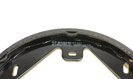 Фото 2 - Гальмівні колодки BOSCH 0 986 487 752 (0986487752)