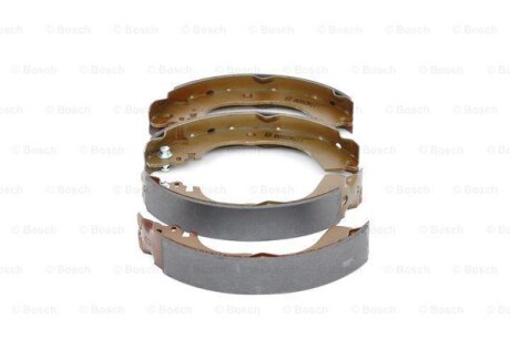 Фото 2 - Гальмівні колодки BOSCH 0986487799
