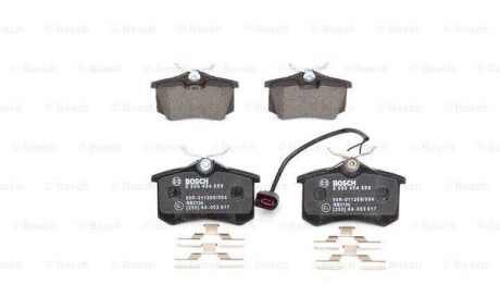Фото 2 - Гальмівні колодки BOSCH 0986494599