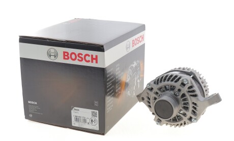 Фото 2 - Автомобільний генератор BOSCH 1986A01772