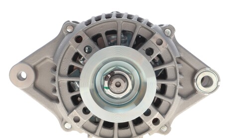 Генератор Toyota Hiace 95-06 (14V/70A) - BOSCH 1986A01820