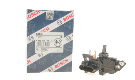 Реле генератора Volvo Fh/FH II/FM/FM II/FMX/FMX II 10.8D/12.8D 05- - (21579977, 7421579977) BOSCH 1 986 AE0 102 (фото 1)