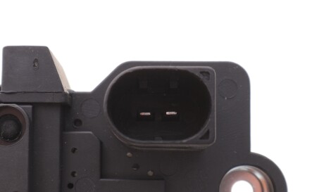 Фото 3 - Реле регулятор генератора BOSCH 1 986 AE0 133 (1986AE0133)