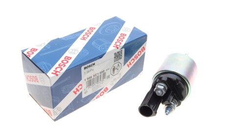 Реле стартера втягуюче (12V) VW T4 2.5 TDI 95-03 - (03G911287G, 03G911287A) BOSCH 1 986 SE1 688 (фото 1)