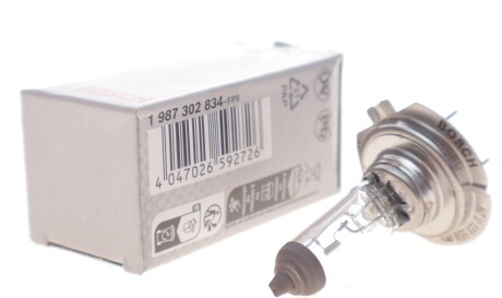 Фото 2 - Автомобільна лампа BOSCH 1 987 302 834