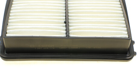 Фото 3 - Воздушный фильтр BOSCH 1 987 429 176 (1987429176)