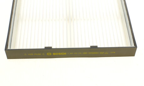 Фото 3 - Фильтр салона BOSCH 1 987 432 276 (1987432276)