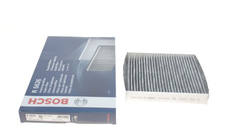 Фільтр салону Land Rover Defender/Discovery 07- (вугільний) - BOSCH 1 987 435 626