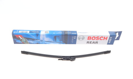 Щітка склоочисника двірник безкаркасна задня Aerotwin 330мм A334H - BOSCH 3 397 016 387