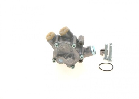 Фото 2 - Паливний насос BOSCH 3 576 671 113