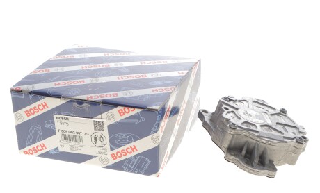 Фото 2 - Вакуумний насос BOSCH F009D03067