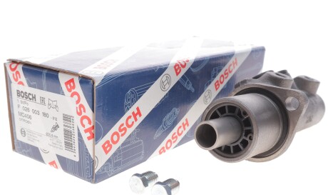 Фото 2 - Главный тормозной цилиндр BOSCH F 026 003 180 (F026003180)