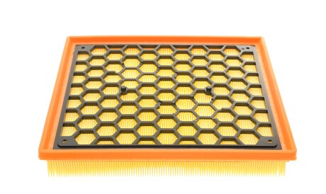 Фото 2 - Повітряний фільтр BOSCH F 026 400 111 (F026400111)