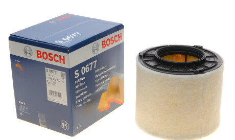 Воздушный фильтр - (8W0133843D, 8W0133843) BOSCH F 026 400 677