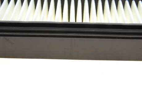 Фото 3 - Повітряний фільтр BOSCH F 026 400 747 (F026400747)