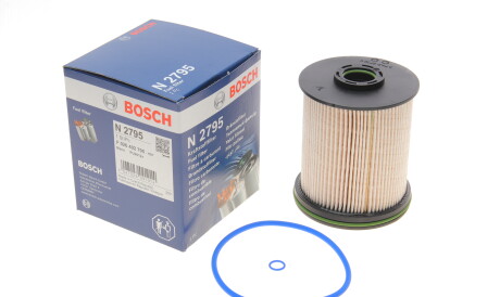 Паливний фільтр - (23456595, 22937279, 23459023) BOSCH F 026 402 795