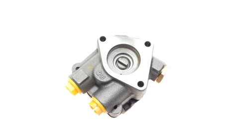 Фото 3 - Паливний насос BOSCH K S00 000 002 (KS00000002)