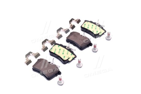 Фото 2 - Гальмівні колодки BREMBO P 61 084