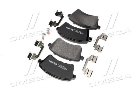 Фото 4 - Гальмівні колодки BREMBO P 68 044