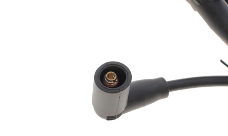 Фото 3 - Провід високовольтний BREMI 206P200