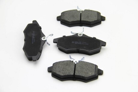 Фото 2 - Тормозные колодки BREMSI BP3008