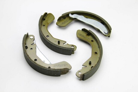 Гальмівні колодки зад. Opel Astra F 91-98/Corsa 82- (GM) - (01605811, 01605909, 01605952) BREMSI GF0353