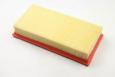 Фото 2 - Повітряний фільтр BSG BSG 30-135-015 (BSG30135015)