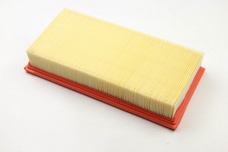 Фото 3 - Повітряний фільтр BSG BSG 30-135-015 (BSG30135015)