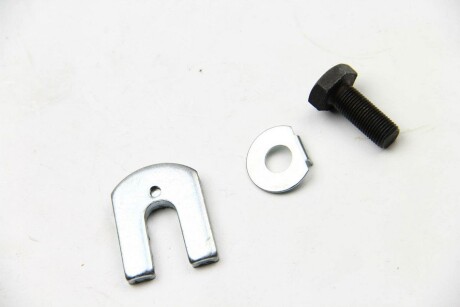 Болт, шейка оси - BSG BSG 30-230-022