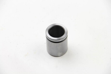 Фото 2 - Главный тормозной цилиндр BSG BSG 30-251-001 (BSG30251001)