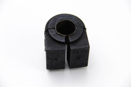 Фото 4 - Втулка стабилизатора BSG BSG 30-700-441 (BSG30700441)