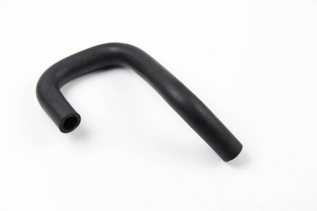 Фото 2 - Патрубок системи охолодження BSG BSG 30-720-211 (BSG30720211)