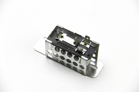 Фото 2 - Інший елемент системи охолодження BSG BSG 30-846-001 (BSG30846001)