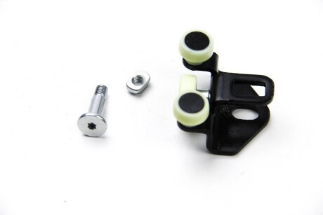 Фото 2 - Дверь BSG BSG 60-975-017 (BSG60975017)