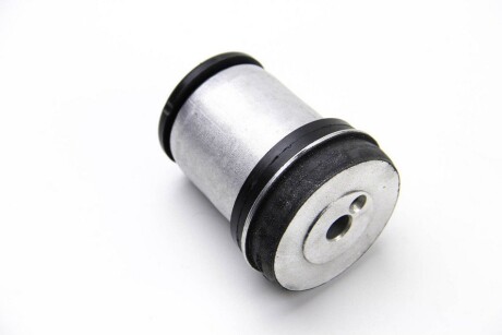 Фото 2 - Сайлентблок подрамника BSG BSG 65-700-076 (BSG65700076)