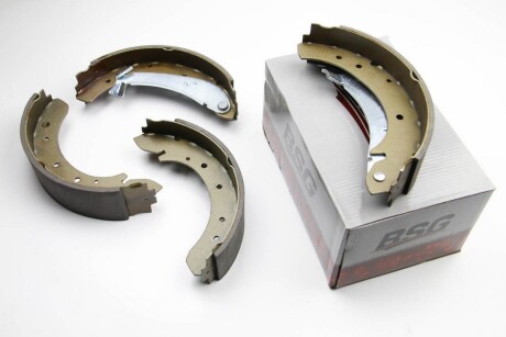 Фото 4 - Тормозные колодки BSG BSG 70-205-003 (BSG70205003)