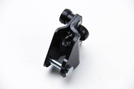 Ролик сдвижной двери Berlingo/Partner 08- нижний Пр. - BSG BSG 70-975-032