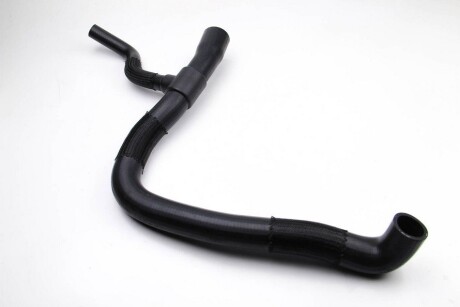 Фото 2 - Патрубок системы охлаждения BSG BSG 90-720-032 (BSG90720032)