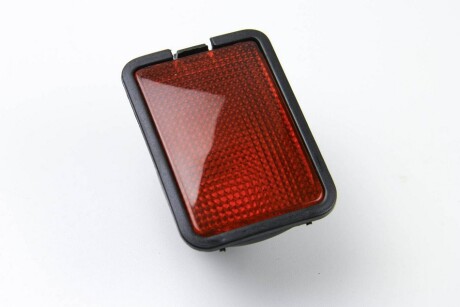 Фото 3 - Задній ліхтар BSG BSG 90-806-001