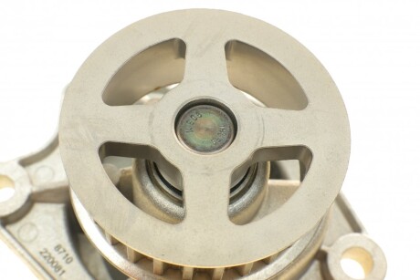 Фото 6 - Водяной насос BUGATTI PA8710