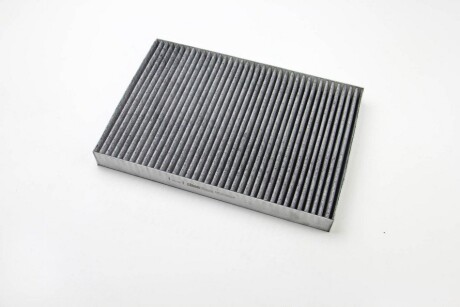 Фільтр салону Audi A4 01-08/A6 97-05 (вугільний) - ((4B0819439C, 8E0819439C)) CLEAN FILTERS NC2108CA (фото 1)