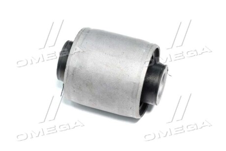 Фото 3 - Сайлентблок рычага CTR GV0335